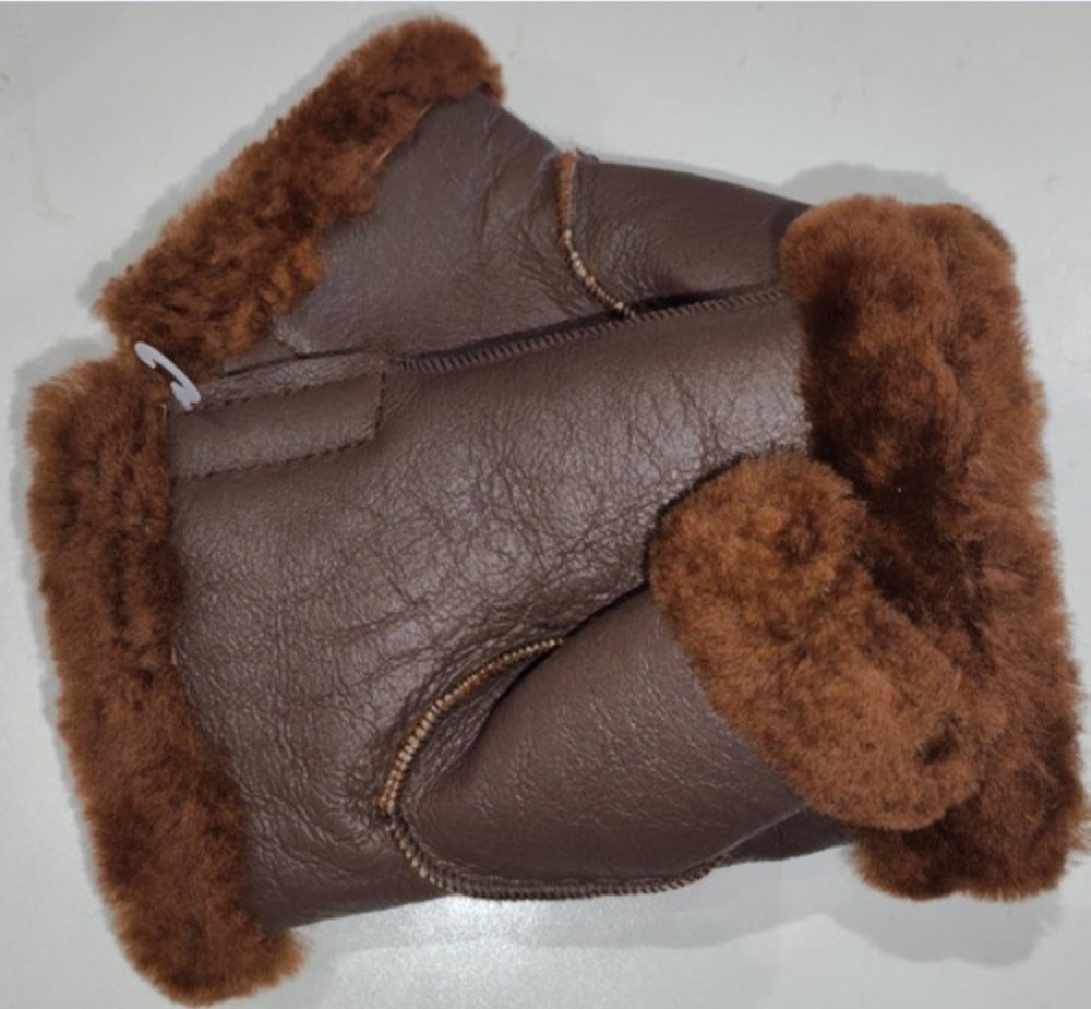 Guantes mitones sin dedos cuero y corderito