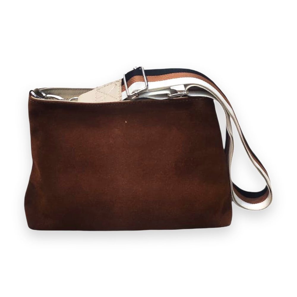 Cartera de gamuza chica