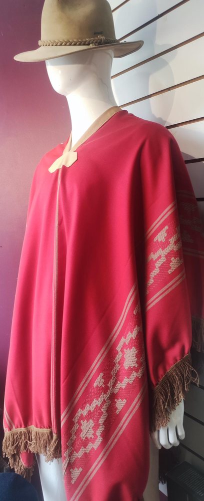 Poncho gaucho liviano